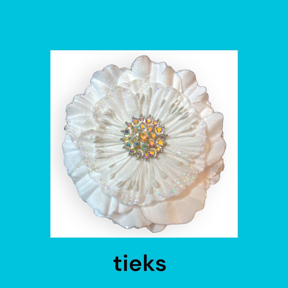 Tieks Flower - White